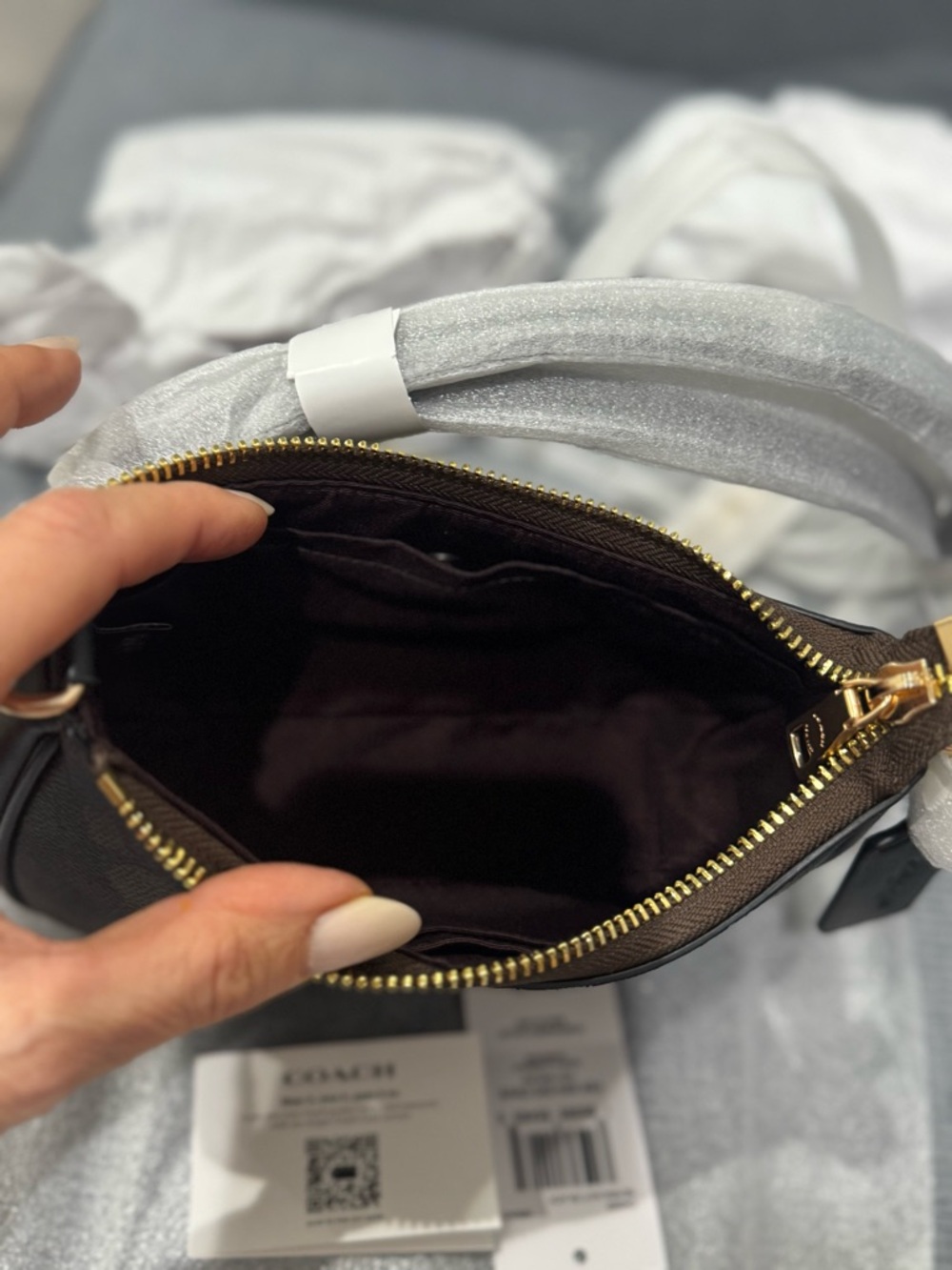 Coach Teri Mini Crossbody Bag in Gold/Walnut/Black NWT - Picture 9 of 11
